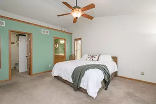 2649 Oak Knoll Dr, Jackson, WI 53037 - Photo 23