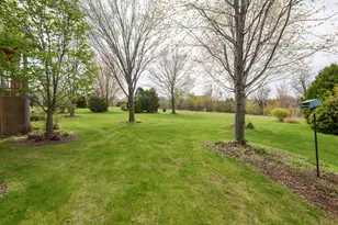 2649 Oak Knoll Dr, Jackson, WI 53037 - Photo 45