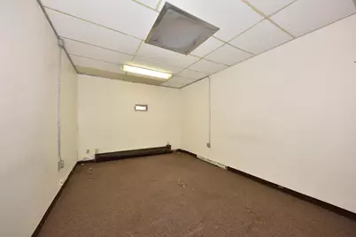 6915 W Capital Dr, Milwaukee, WI 53216 - Photo 19