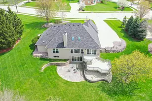 1619 Tallgrass Cir, Waukesha, WI 53188 - Photo 3