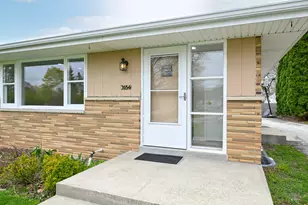 7654 N Seneca Rd, Fox Point, WI 53217 - Photo 3