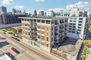 1325 N Van Buren St, Milwaukee, WI 53202 - Photo 43