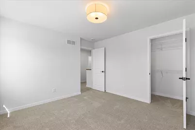 611  Belmont Dr, Watertown, WI 53094 - Photo 19