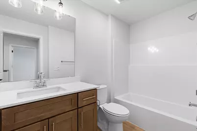611  Belmont Dr, Watertown, WI 53094 - Photo 25
