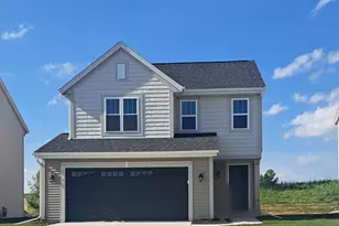 615 Belmont Dr, Watertown, WI 53094 - Photo 1