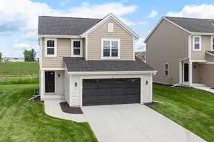 621 Belmont Dr, Watertown, WI 53094 - Photo 1