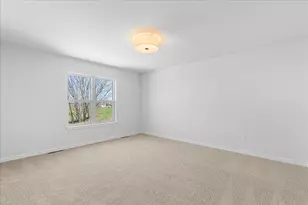 613 Belmont Dr, Watertown, WI 53094 - Photo 13