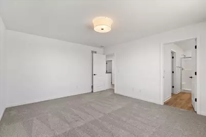 613  Belmont Dr, Watertown, WI 53094 - Photo 15