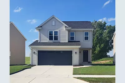 613  Belmont Dr, Watertown, WI 53094 - Photo 1