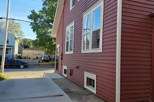 922 Hamilton St, Racine, WI 53403 - Photo 17