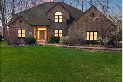 509  Wild Oak Dr, Manitowoc, WI 54220 - Photo 3