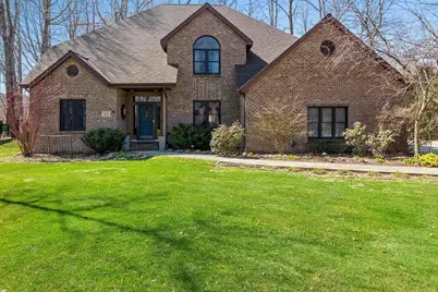 509  Wild Oak Dr, Manitowoc, WI 54220 - Photo 1