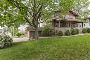 916 Whitewater Ave, Fort Atkinson, WI 53538 - Photo 7