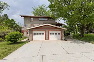 916 Whitewater Ave, Fort Atkinson, WI 53538 - Photo 11