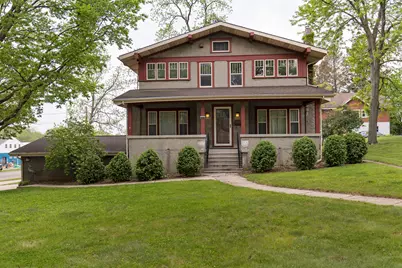 916  Whitewater Ave, Fort Atkinson, WI 53538 - Photo 1