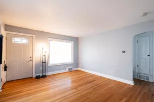 1012 S 111th St, West Allis, WI 53214 - Photo 5
