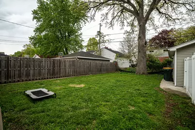 1012 S 111th St, West Allis, WI 53214 - Photo 23