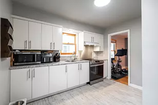 1012 S 111th St, West Allis, WI 53214 - Photo 11
