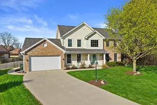 3540 S McIntosh Ln, New Berlin, WI 53151 - Photo 45