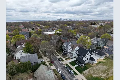 3247 N Marietta Ave, Milwaukee, WI 53211 - Photo 51