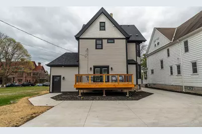 3247 N Marietta Ave, Milwaukee, WI 53211 - Photo 43