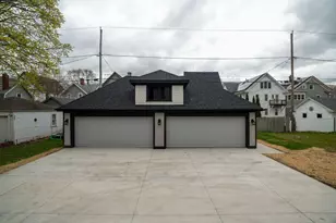 3247 N Marietta Ave, Milwaukee, WI 53211 - Photo 41