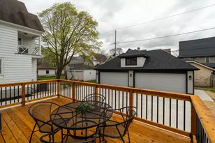 3247 N Marietta Ave, Milwaukee, WI 53211 - Photo 9