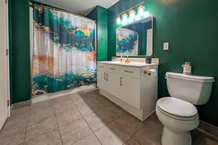 1924 N Hubbard St, Milwaukee, WI 53212 - Photo 7
