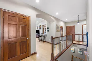 503 Garden Prairie Dr, Waukesha, WI 53186 - Photo 9