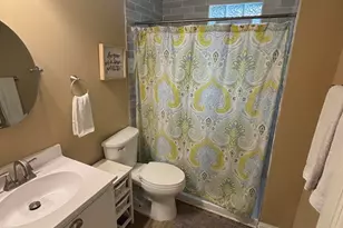 2570 N Oakland Ave, Milwaukee, WI 53211 - Photo 5