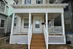 2570 N Oakland Ave, Milwaukee, WI 53211 - Photo 1