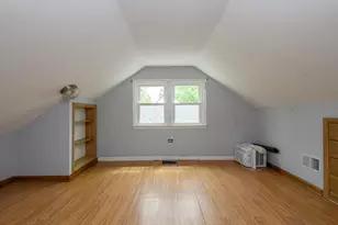 W271N2563 Pear Tree Ln, Pewaukee, WI 53072 - Photo 31