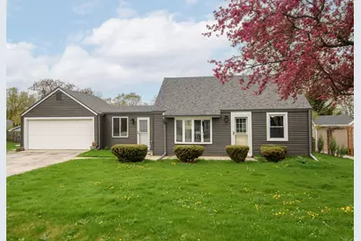 W271N2563  Pear Tree Ln, Pewaukee, WI 53072 - Photo 1