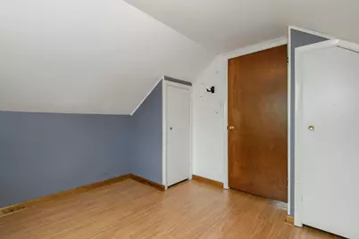 W271N2563  Pear Tree Ln, Pewaukee, WI 53072 - Photo 33