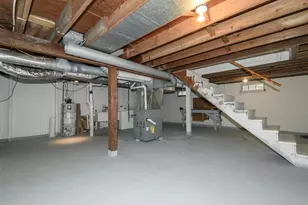 W271N2563 Pear Tree Ln, Pewaukee, WI 53072 - Photo 35