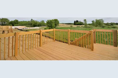 1076  Elderberry Rd, Oconomowoc, WI 53066 - Photo 3