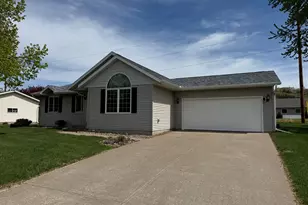 3003 Pleasant Dr, Holmen, WI 54636 - Photo 37