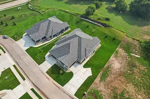 2117 Bluestem Dr, Waukesha, WI 53188 - Photo 27