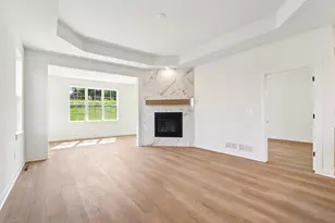2127 Bluestem Dr, Waukesha, WI 53188 - Photo 9