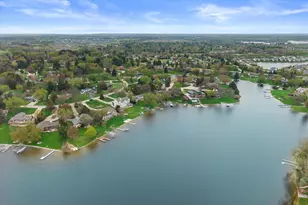 W356N5136 Lakeshore Dr, Oconomowoc, WI 53066 - Photo 31