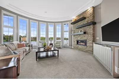 W356N5136  Lakeshore Dr, Oconomowoc, WI 53066 - Photo 5