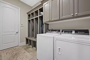 W356N5136 Lakeshore Dr, Oconomowoc, WI 53066 - Photo 37