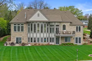 W356N5136 Lakeshore Dr, Oconomowoc, WI 53066 - Photo 29