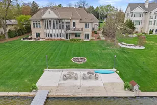 W356N5136 Lakeshore Dr, Oconomowoc, WI 53066 - Photo 3
