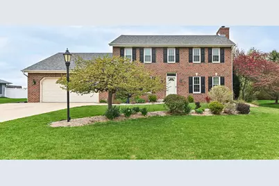 150 W Fairfield Ct, Oak Creek, WI 53154 - Photo 35