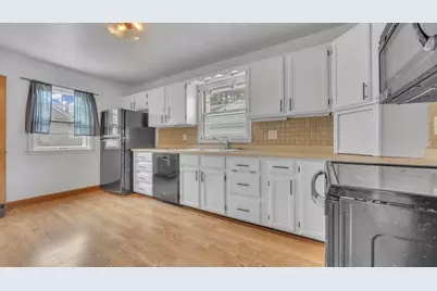 1118  Wilson Ave, Sheboygan, WI 53081 - Photo 7