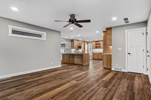 1009 Sunrise Ct, Onalaska, WI 54650 - Photo 21