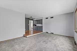18775 W Observatory Rd, New Berlin, WI 53146 - Photo 13