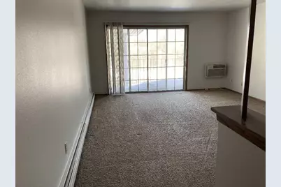 209  Williamsburg Dr, Thiensville, WI 53092 - Photo 5