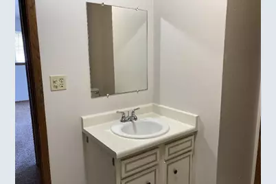 209  Williamsburg Dr, Thiensville, WI 53092 - Photo 7